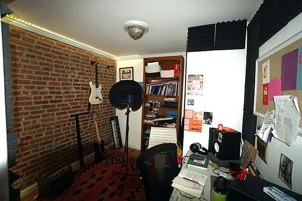 Rented by Best Apartments North Inc | media 13