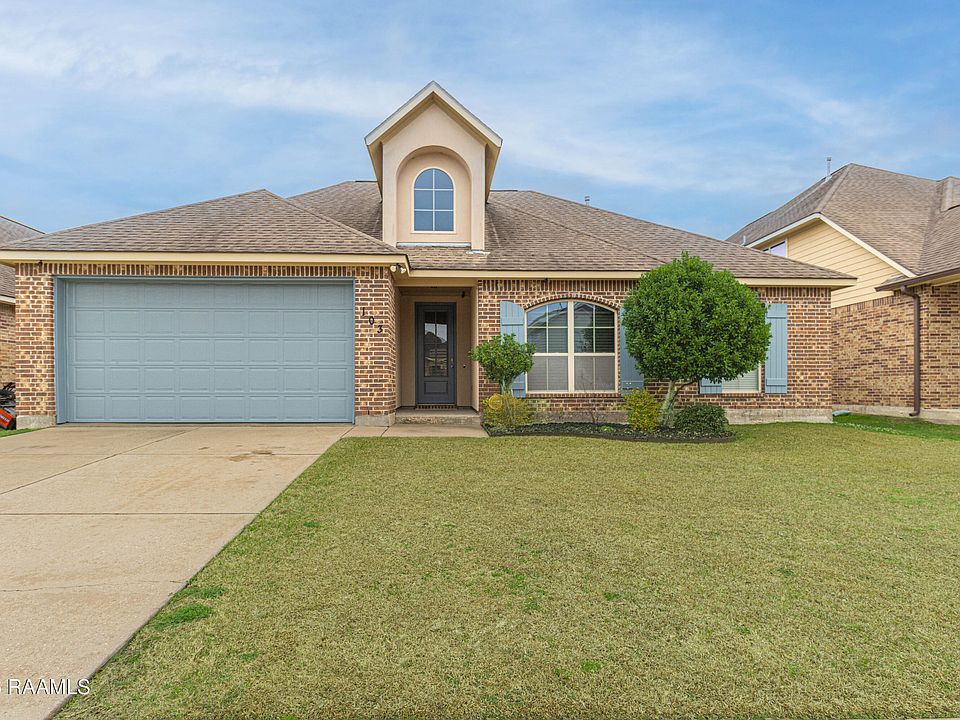 1st image of 103 Cautillion Dr