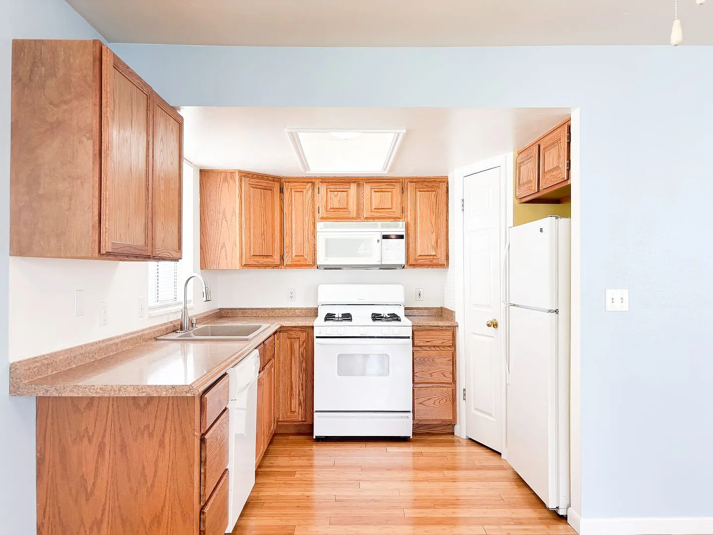 2 BR/1BA | Newly Renovated Condo | In Orem! — Photo 2