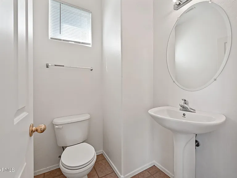 2513 E Flintlock Pl — Photo 8