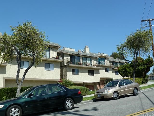 1st image of 2501 E 21st St APT 306
