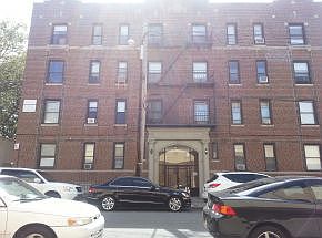 4th image of 2738 E 19th St APT D5