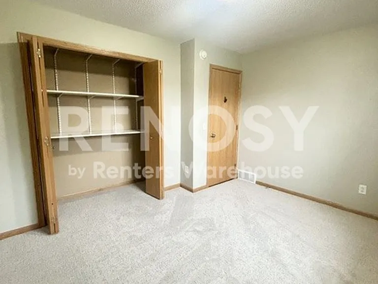 605 7th Ave SW — Photo 5