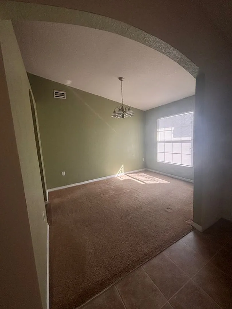 Poinciana Home — Photo 3