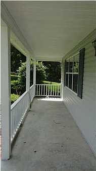 3rd image of 419 Glenda Ln