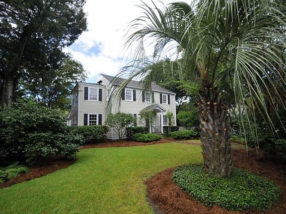 Well-landscaped yard