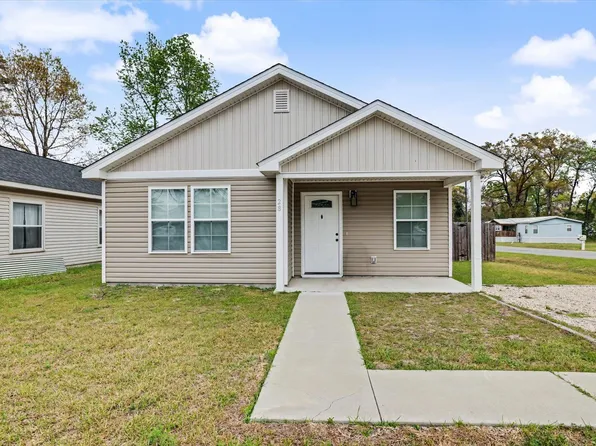 28 Sudai St, Crawfordville, FL 32327