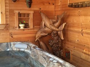 52 Marble Ave, Waldoboro, ME 04572