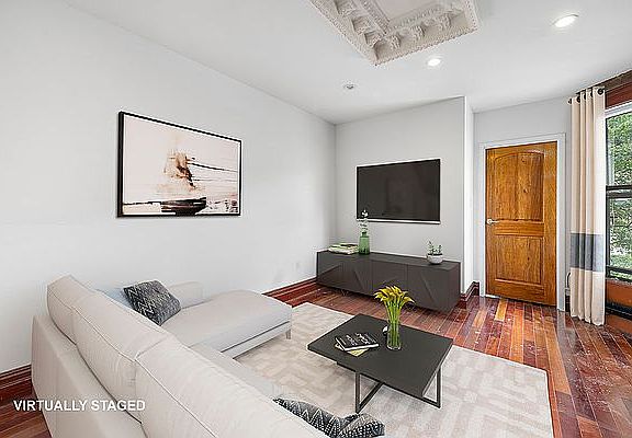 2nd image of 316 W 19th St APT 5W