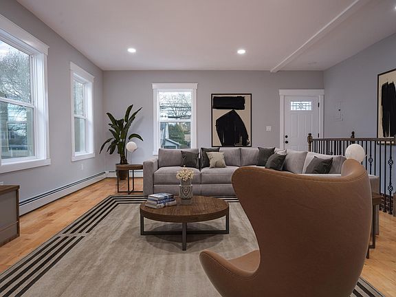 3rd image of 314 N Midland Ave #201
