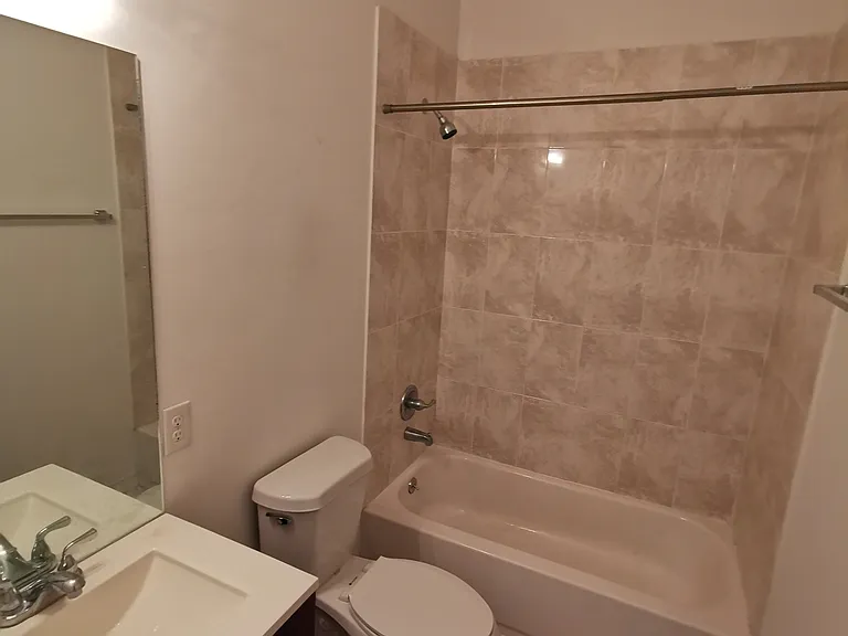 521 N 34th St #A — Photo 33