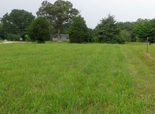 220 Shell Academy Rd, Paris, TN 38242