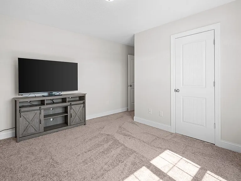 1818 Olde Towne Pointe Blvd — Photo 20