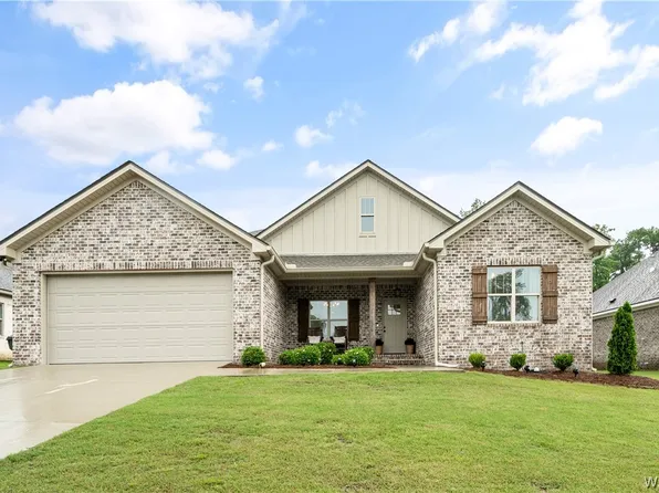 5140 Summerfield Dr E, Tuscaloosa, AL 35404