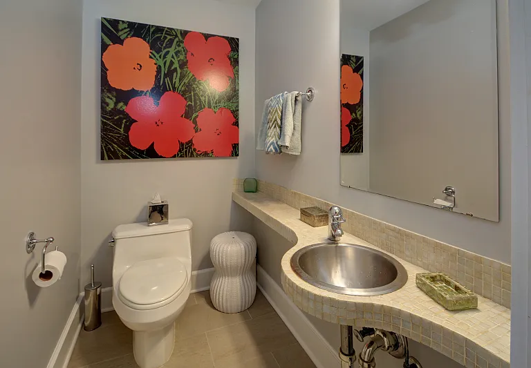 52 Hobart Ave — Photo 11