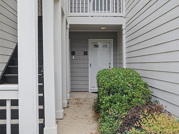 4th image of 43 Rumson Ct SE