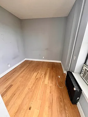 Rented by Space Real Estate | media 30