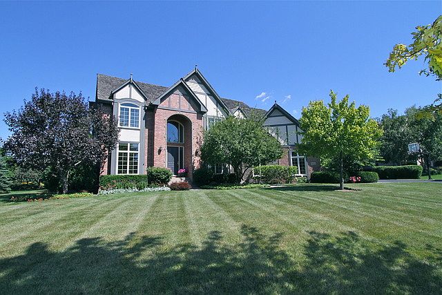 1st image of 5520 Churchill Ln