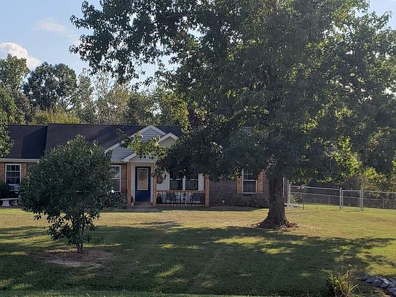 2nd image of 1014 Willowbank Dr