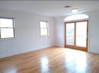 6109 Bleecker St #3A, Ridgewood, NY 11385