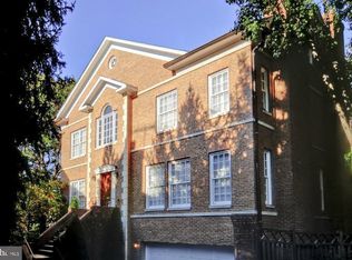 1626 Foxhall Rd NW, Washington, DC 20007