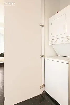 Rented by Sotheby's International Realty | media 37