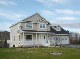 35 Sunnyfield Dr, Fort Kent, ME 04743