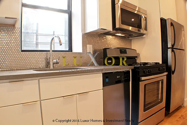 Rented by Luxor Homes & Investment Realty | media 4