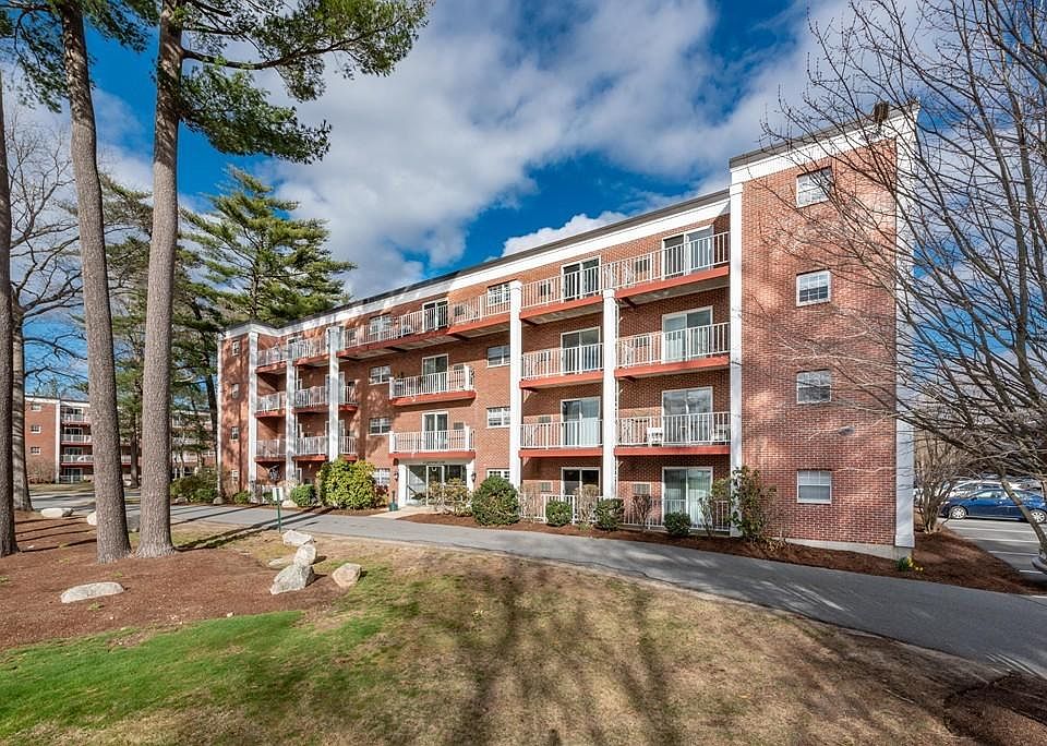 1st image of 25 Greentree Ln APT 17