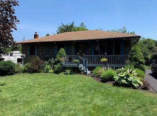 243 Smith Rd, Shirley, NY 11967