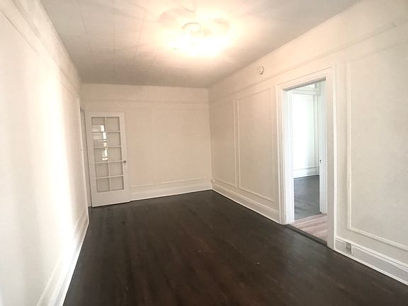 3rd image of 31-29 34th St #3F