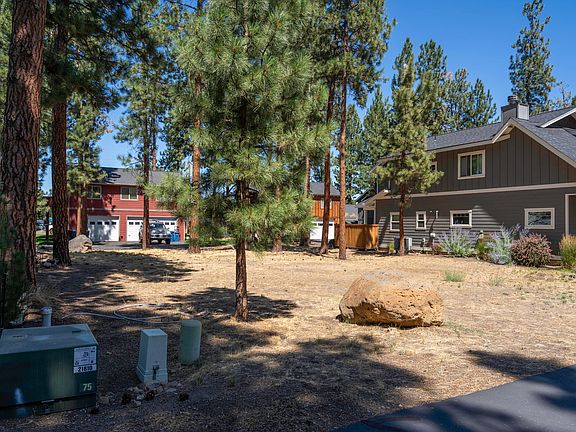 4th image of 966 Timber Pine Dr