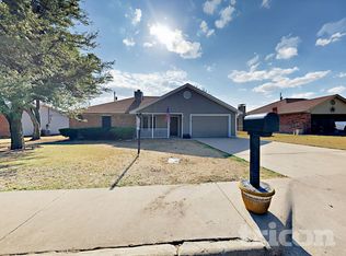 1521 Stiles Ct, Midlothian, TX 76065