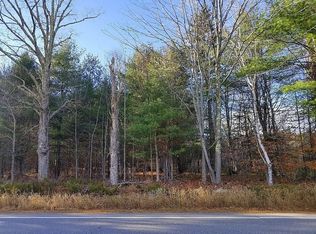 New Vineyard Rd, Farmington, ME 04938