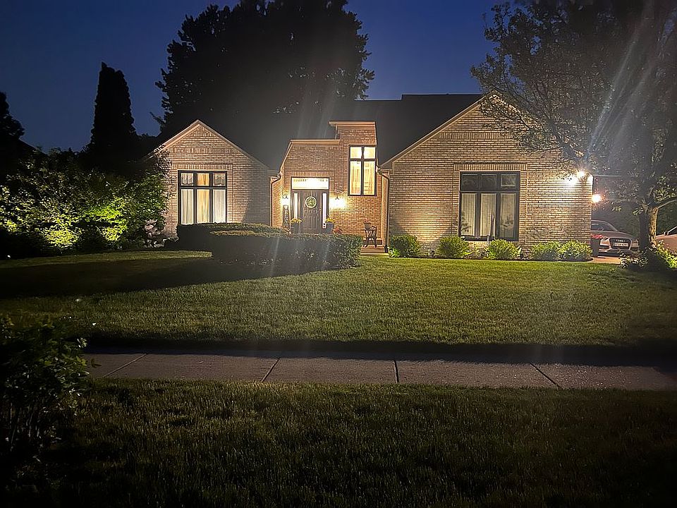 1st image of 48941 Jerome Dr