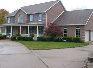 8 Jersey Dr, Moundsville, WV 26041