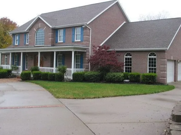 8 Jersey Dr, Moundsville, WV 26041