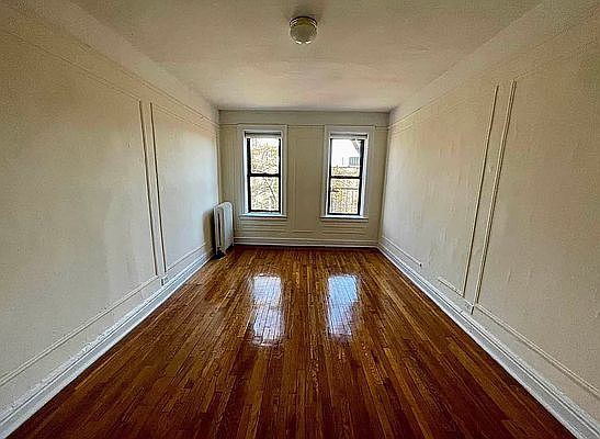 5th image of 50 Seaman Ave #5J
