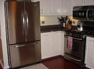 201 Charleston Ct UNIT 2, Schaumburg, IL 60193