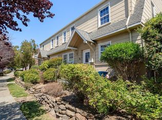 32 Daniels Ave, Vallejo, CA 94590