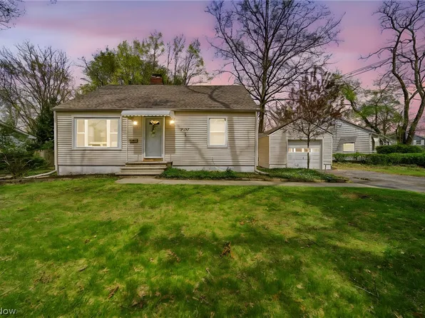 7857 Emery Cir, Mentor, OH 44060