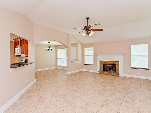 4th image of 22814 Williamschase Dr
