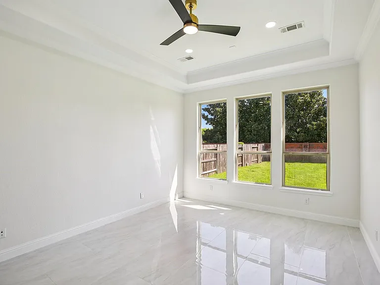 1123 Penny Worth Dr — Photo 14