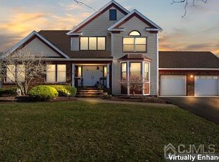 38 Oakland Rd, Old Bridge, NJ 08857