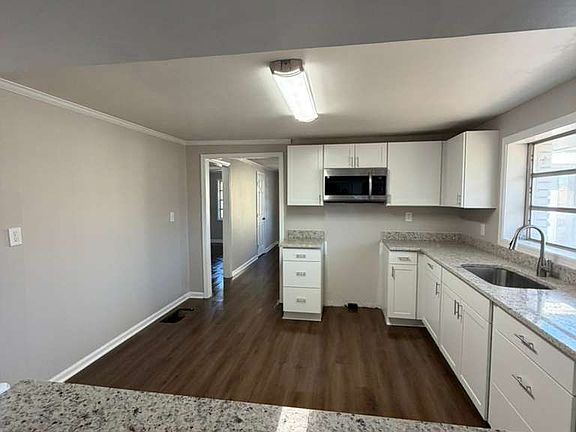 2nd image of 6111 Johnson Rd