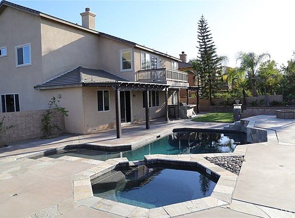 3rd image of 1711 Camino De Salmon St
