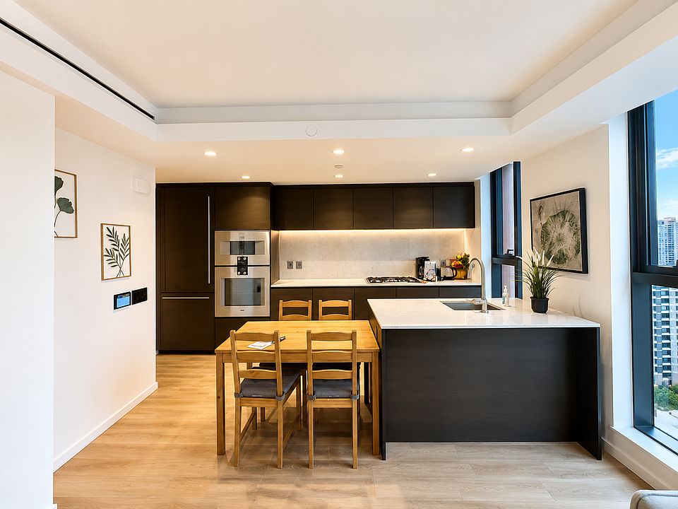 1st image of 1408 Robson St #1903