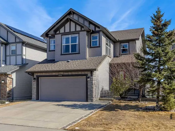 1674 W Baywater St SW, Airdrie, AB T4B 0A7