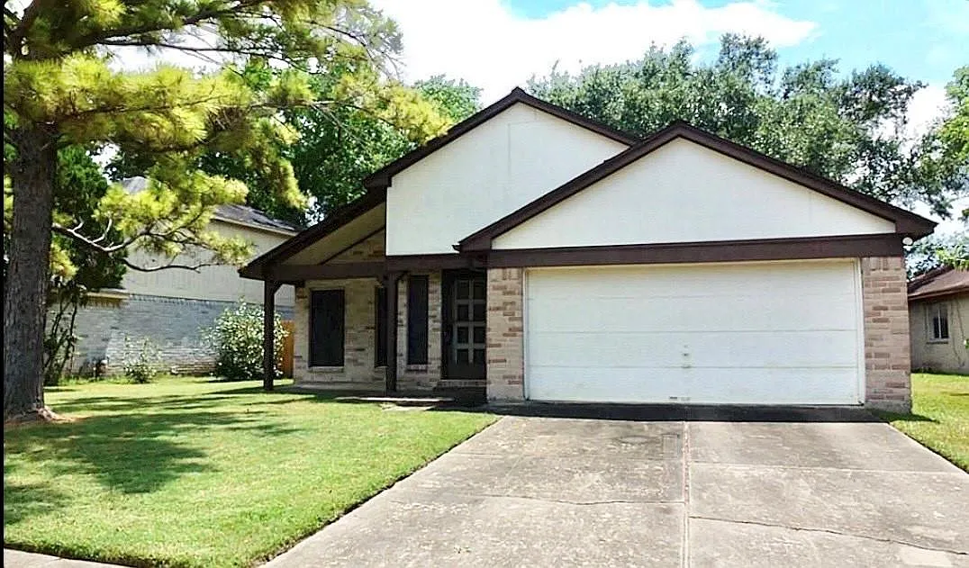 3 bed, 2.0 bath, 1552 sqft, $1,750 — Photo 2
