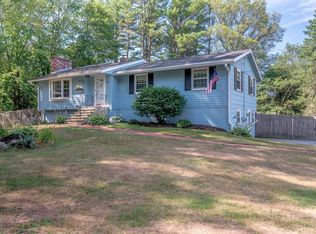 26 Birch Ln, Ipswich, MA 01938